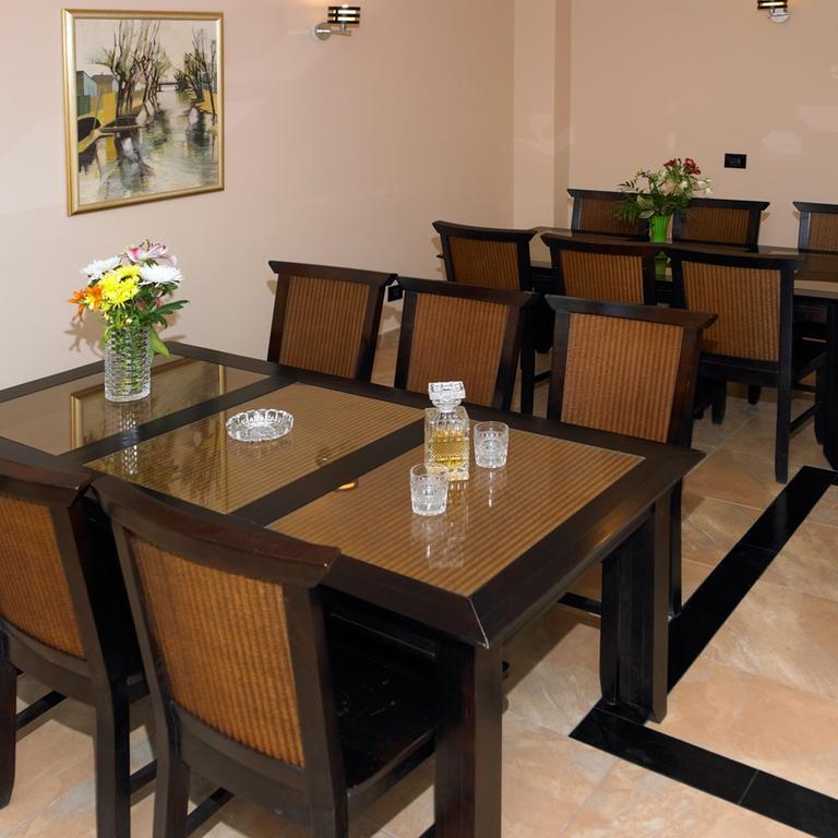Vila Caviar Hotel Sulina Exterior foto